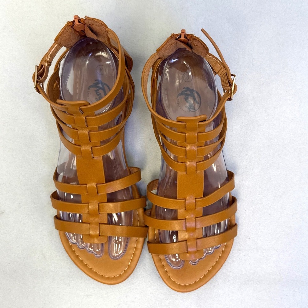 Trary Womens Tan Brown Strappy Gladiator Sandals Back Zip Flat Shoes Size 8 - Picture 2 of 8